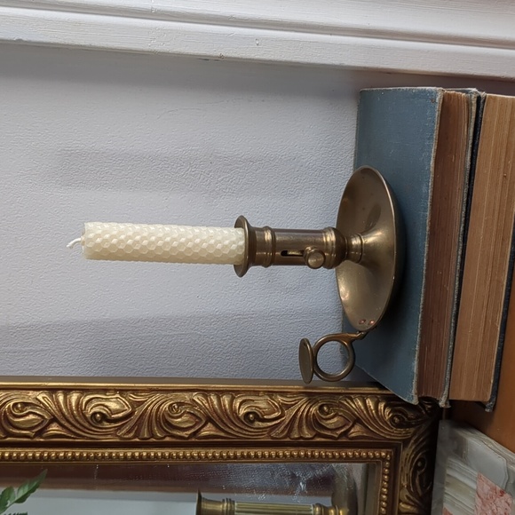 Vintage Brass Chamberstick Candlestick - Picture 7 of 7